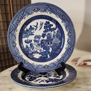 Vintage | Churchill Blue Willow Dinner Plate Collectable RARE